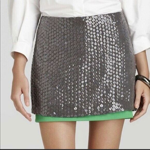 Revolve DIANE VON FURSTENBERG DVF VINTAGE ELLEY SILVER SEQUIN MINI SKIRT - Picture 1 of 8